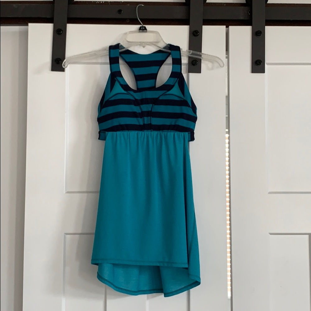 lululemon workout top